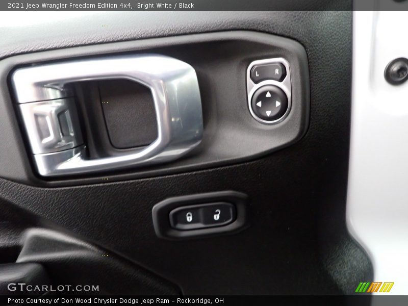 Bright White / Black 2021 Jeep Wrangler Freedom Edition 4x4