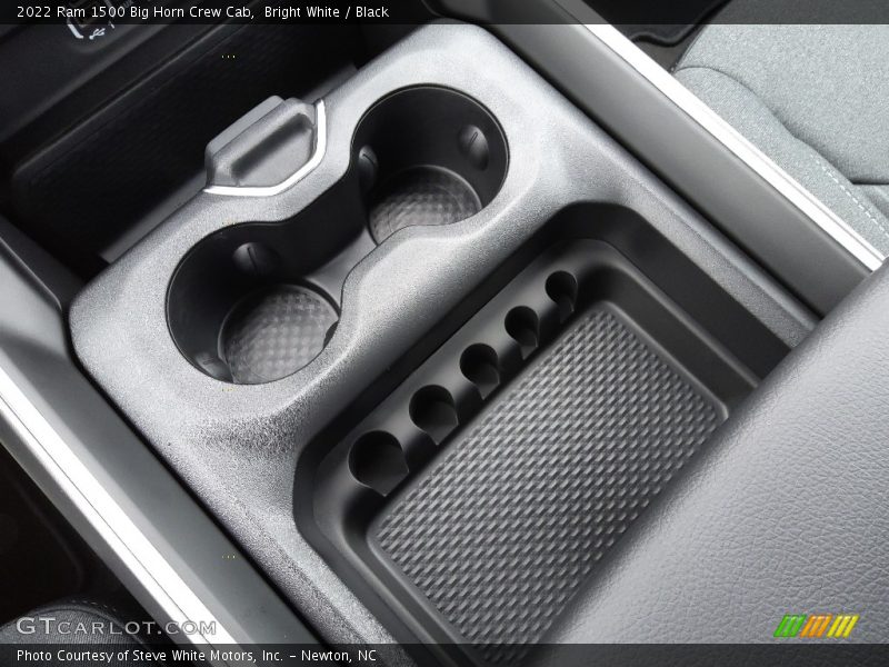 Bright White / Black 2022 Ram 1500 Big Horn Crew Cab