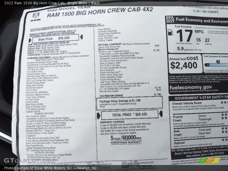 Bright White / Black 2022 Ram 1500 Big Horn Crew Cab