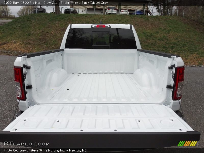 Bright White / Black/Diesel Gray 2022 Ram 1500 Big Horn Crew Cab