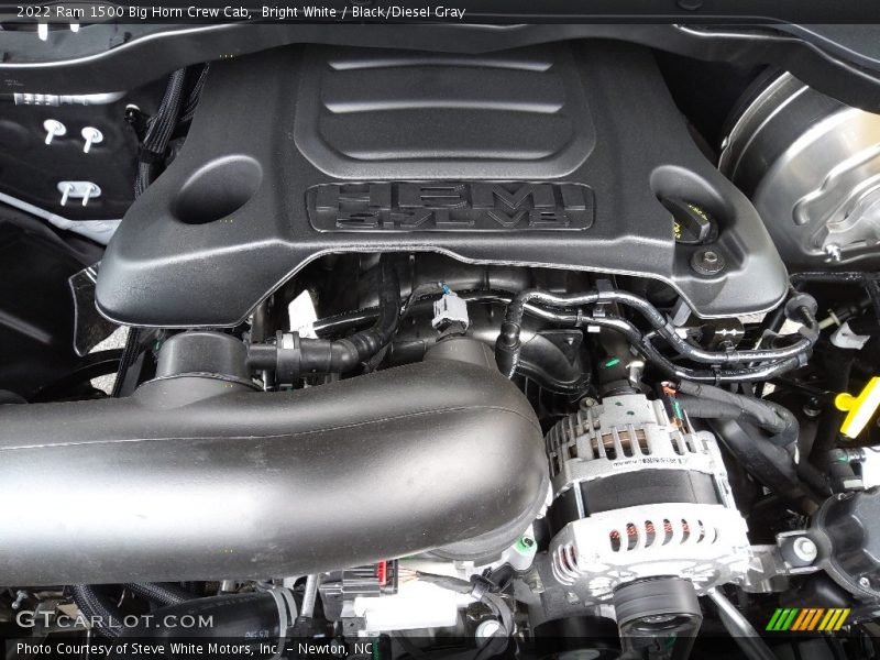 Bright White / Black/Diesel Gray 2022 Ram 1500 Big Horn Crew Cab