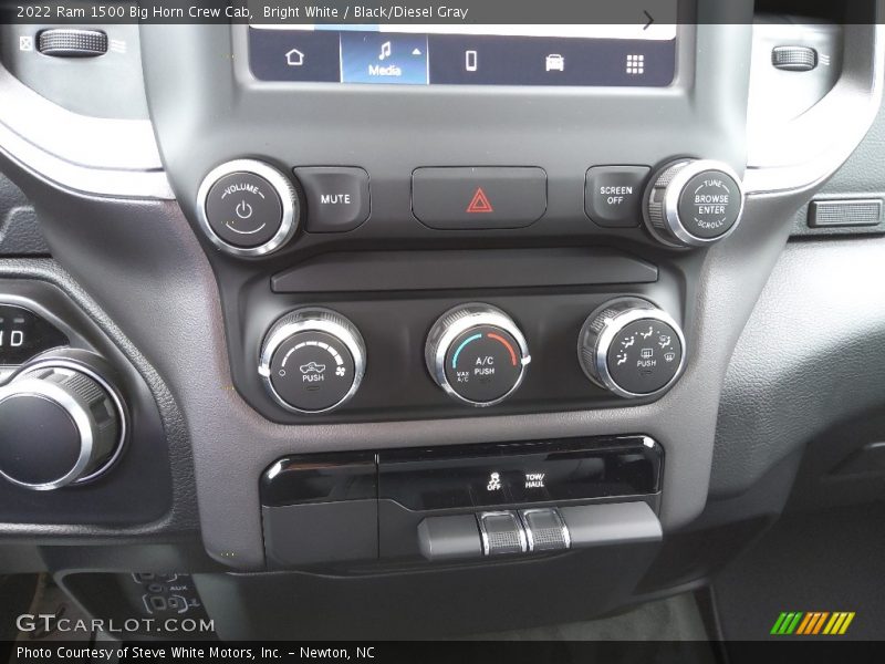 Bright White / Black/Diesel Gray 2022 Ram 1500 Big Horn Crew Cab
