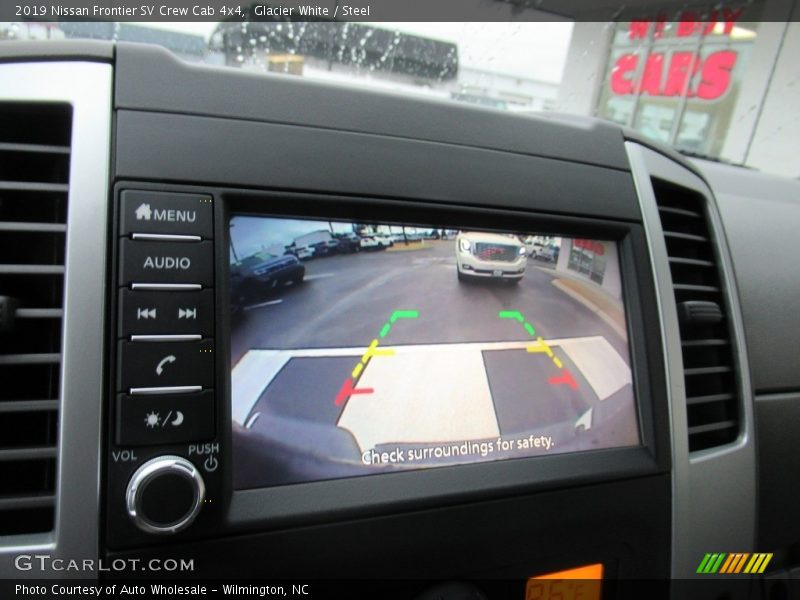 Glacier White / Steel 2019 Nissan Frontier SV Crew Cab 4x4