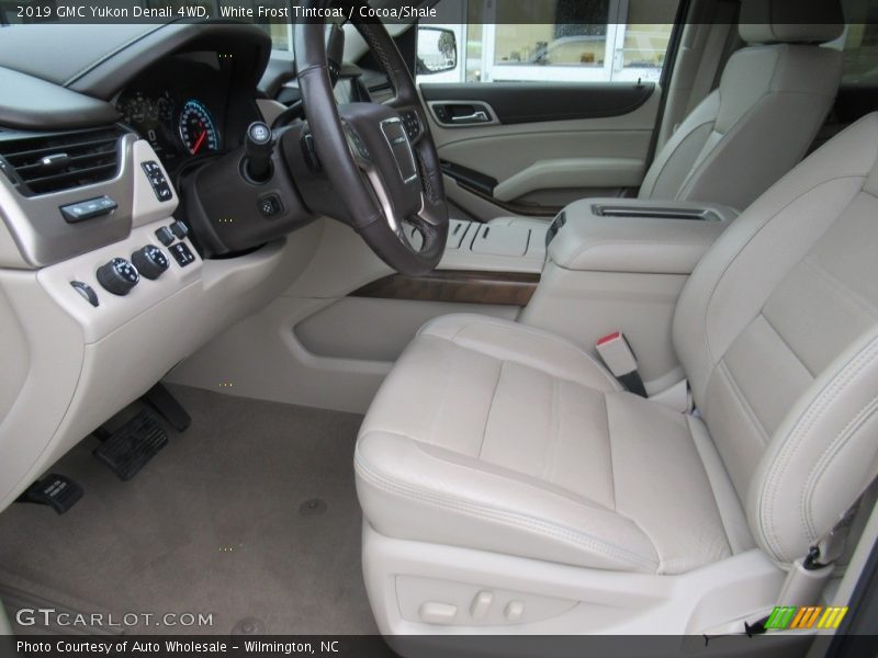 White Frost Tintcoat / Cocoa/Shale 2019 GMC Yukon Denali 4WD
