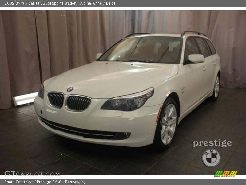 Alpine White / Beige 2009 BMW 5 Series 535xi Sports Wagon