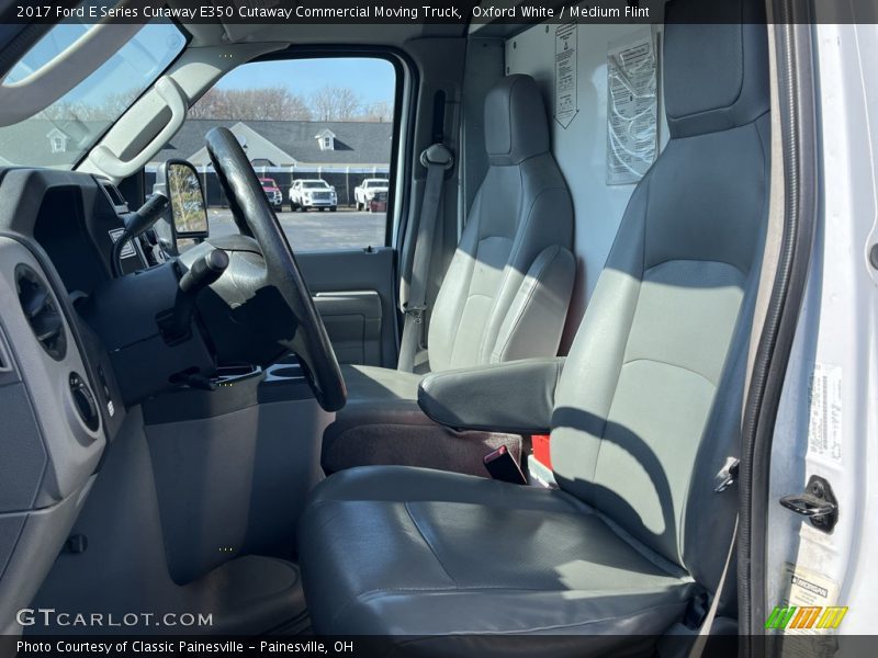 Oxford White / Medium Flint 2017 Ford E Series Cutaway E350 Cutaway Commercial Moving Truck
