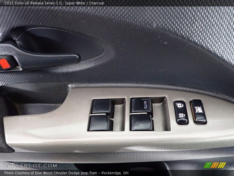 Super White / Charcoal 2011 Scion xD Release Series 3.0
