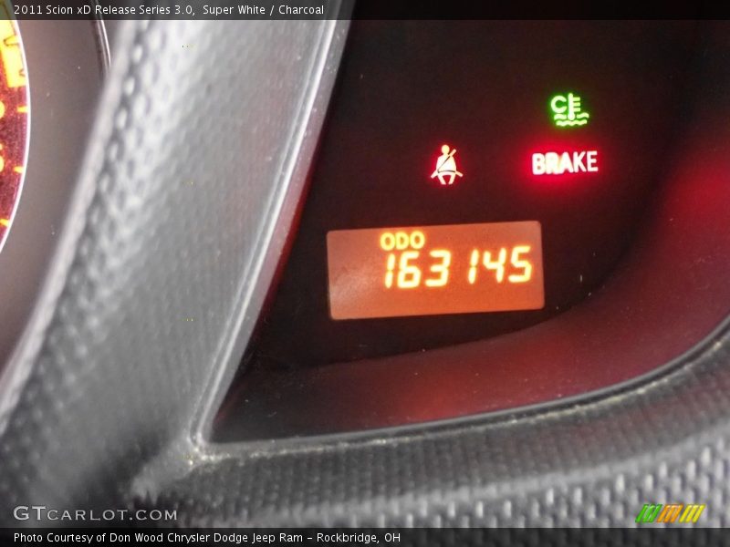 Super White / Charcoal 2011 Scion xD Release Series 3.0