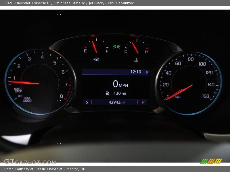 Satin Steel Metallic / Jet Black/­Dark Galvanized 2020 Chevrolet Traverse LT