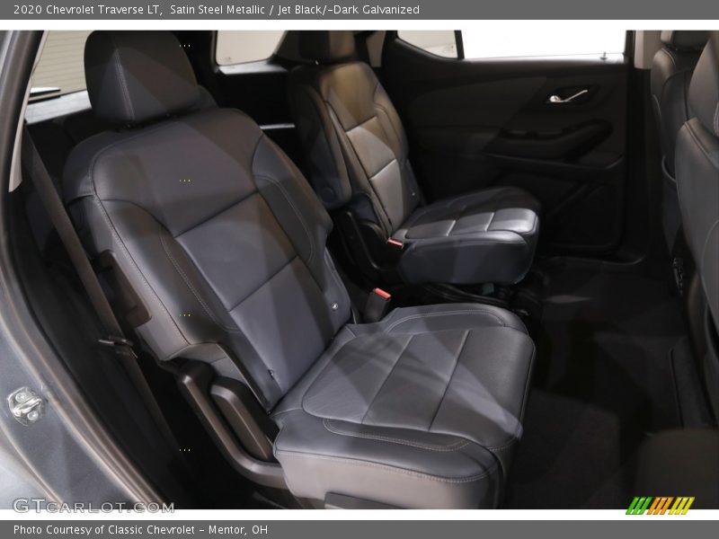Satin Steel Metallic / Jet Black/­Dark Galvanized 2020 Chevrolet Traverse LT