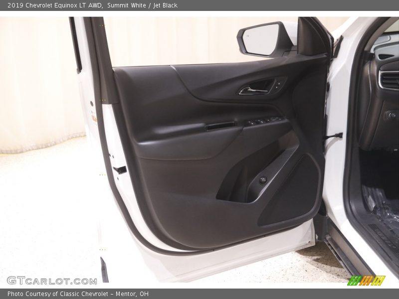 Summit White / Jet Black 2019 Chevrolet Equinox LT AWD