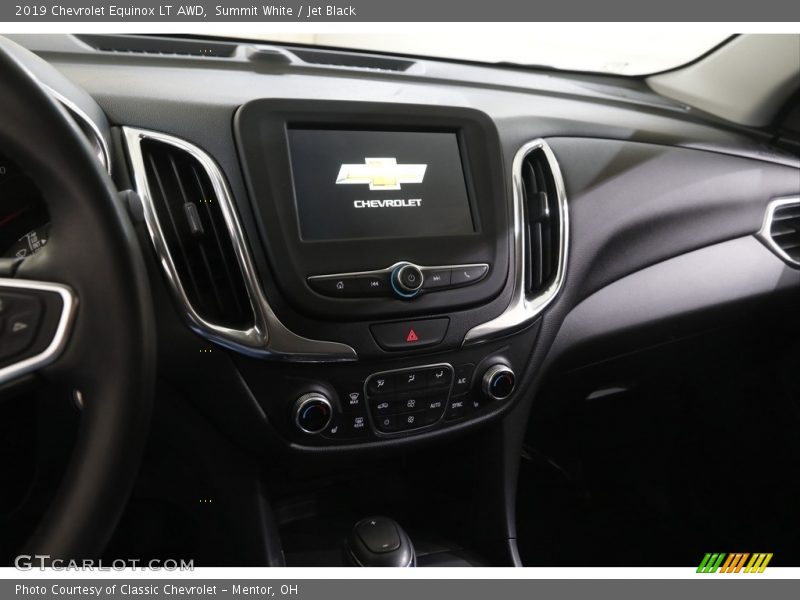 Summit White / Jet Black 2019 Chevrolet Equinox LT AWD