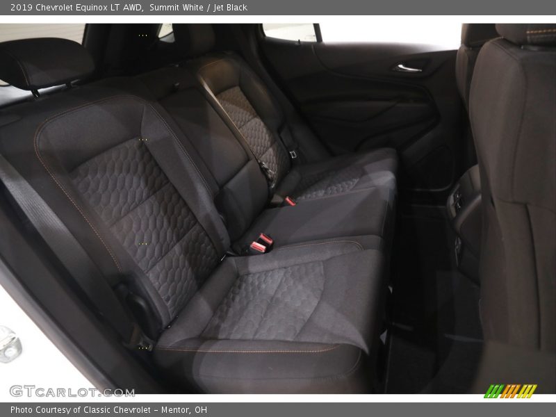 Summit White / Jet Black 2019 Chevrolet Equinox LT AWD