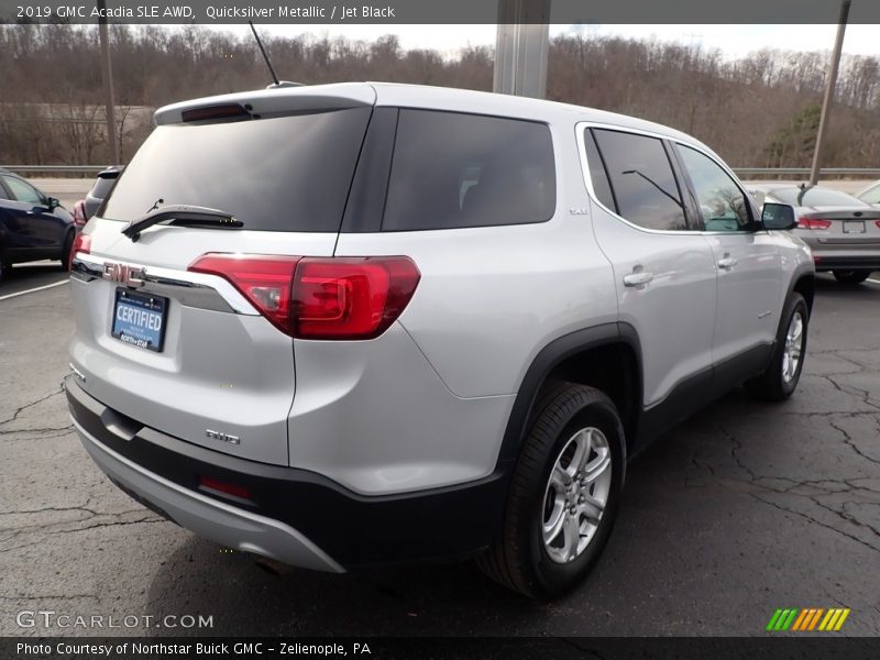 Quicksilver Metallic / Jet Black 2019 GMC Acadia SLE AWD