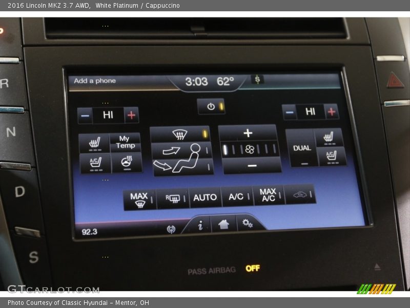 Controls of 2016 MKZ 3.7 AWD