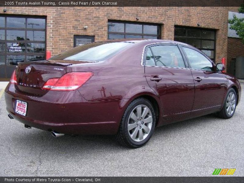 Cassis Red Pearl / Dark Charcoal 2005 Toyota Avalon Touring