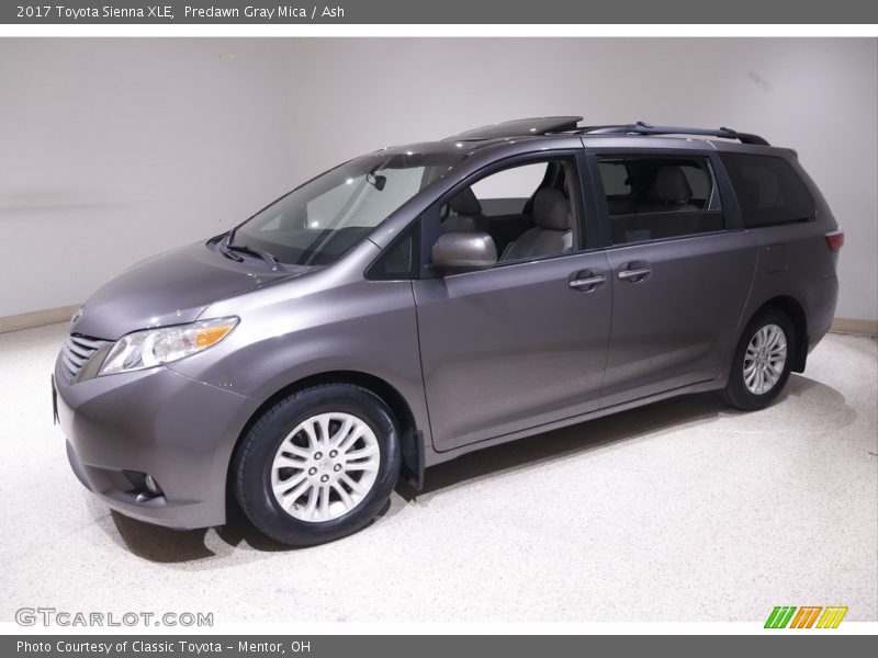 Predawn Gray Mica / Ash 2017 Toyota Sienna XLE
