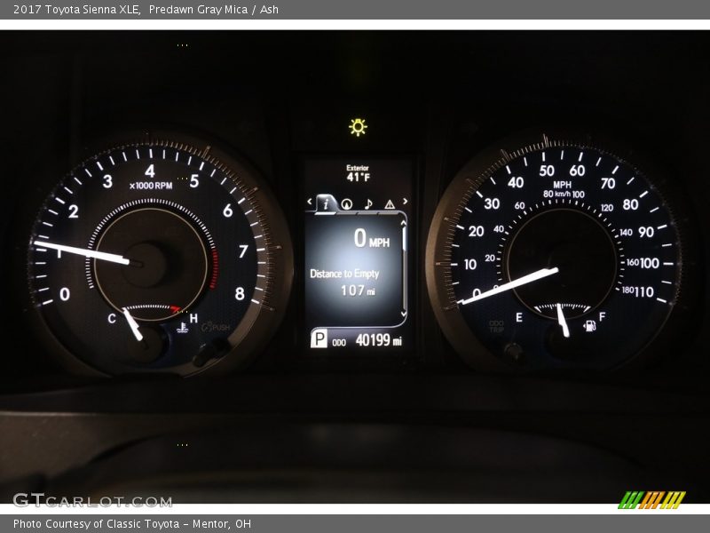 Predawn Gray Mica / Ash 2017 Toyota Sienna XLE