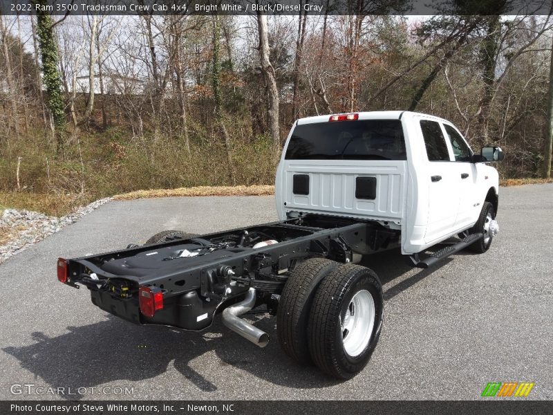 Bright White / Black/Diesel Gray 2022 Ram 3500 Tradesman Crew Cab 4x4