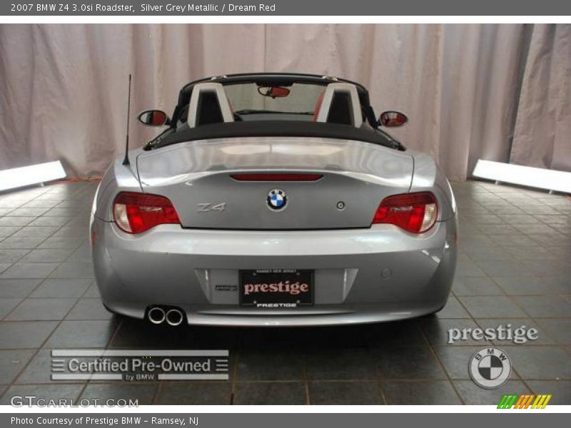 Silver Grey Metallic / Dream Red 2007 BMW Z4 3.0si Roadster