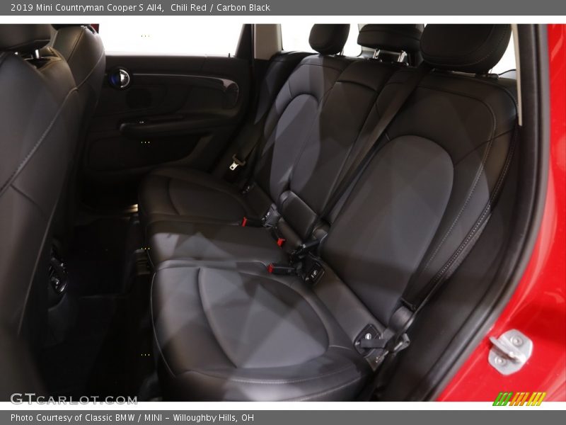 Chili Red / Carbon Black 2019 Mini Countryman Cooper S All4