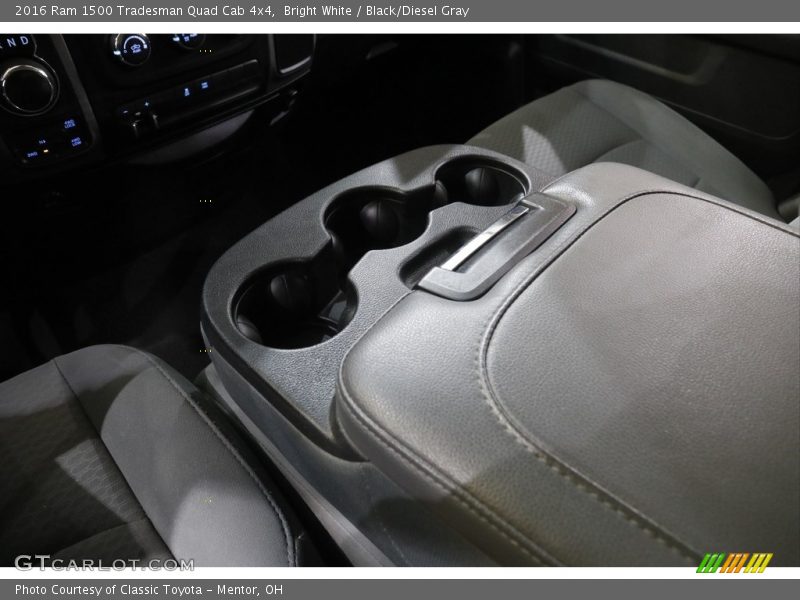 Bright White / Black/Diesel Gray 2016 Ram 1500 Tradesman Quad Cab 4x4