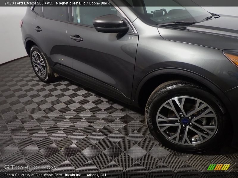 Magnetic Metallic / Ebony Black 2020 Ford Escape SEL 4WD