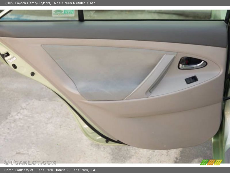 Aloe Green Metallic / Ash 2009 Toyota Camry Hybrid