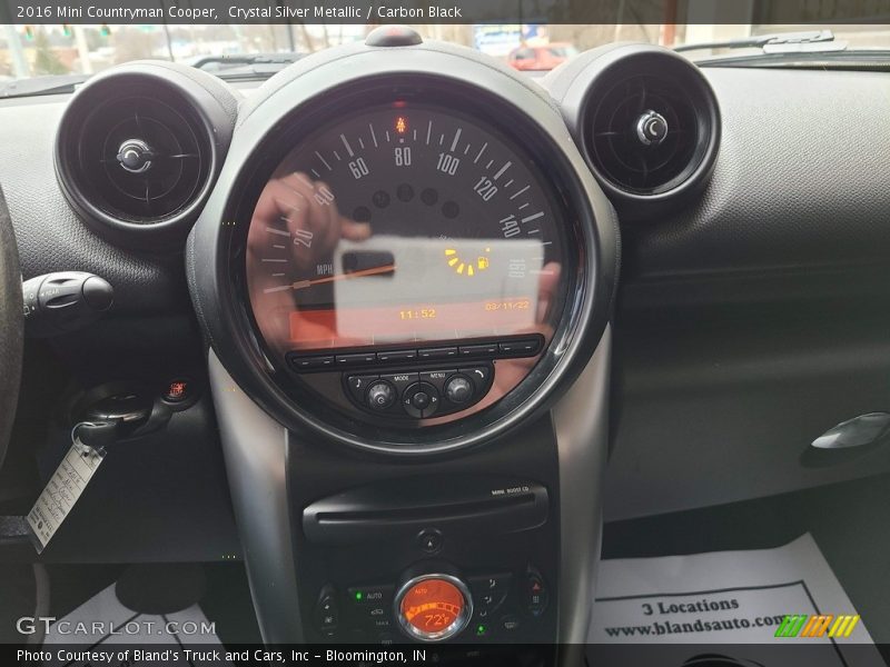 Crystal Silver Metallic / Carbon Black 2016 Mini Countryman Cooper