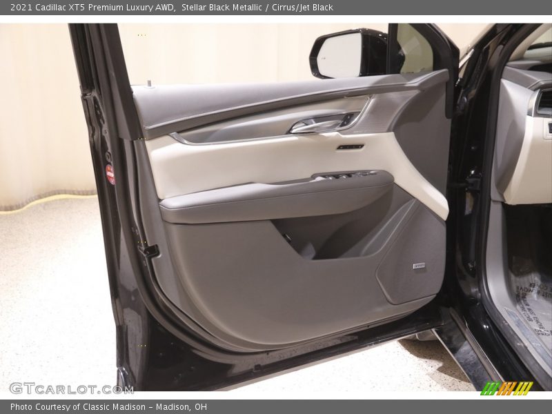 Stellar Black Metallic / Cirrus/Jet Black 2021 Cadillac XT5 Premium Luxury AWD
