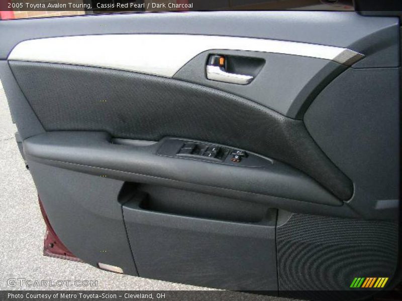 Cassis Red Pearl / Dark Charcoal 2005 Toyota Avalon Touring