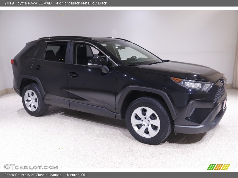 Midnight Black Metallic / Black 2019 Toyota RAV4 LE AWD