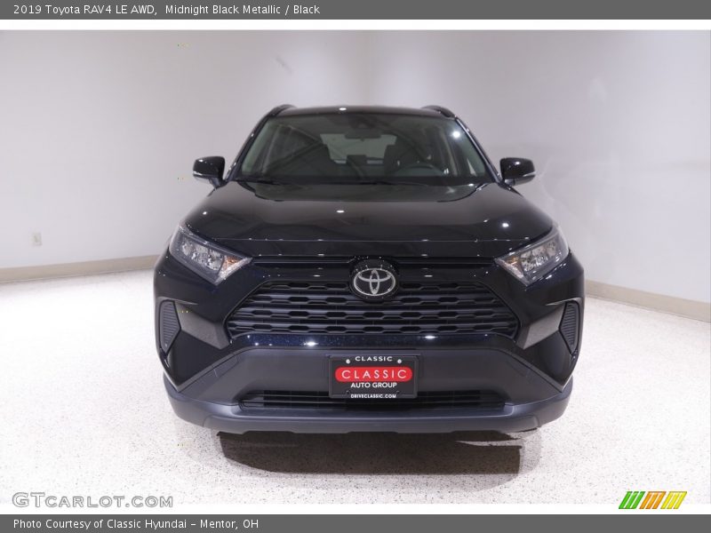 Midnight Black Metallic / Black 2019 Toyota RAV4 LE AWD