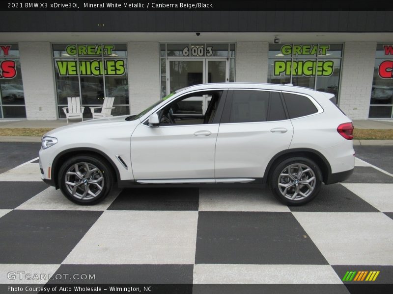 Mineral White Metallic / Canberra Beige/Black 2021 BMW X3 xDrive30i