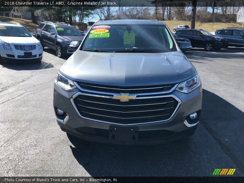 Graphite Metallic / Jet Black 2018 Chevrolet Traverse LT AWD