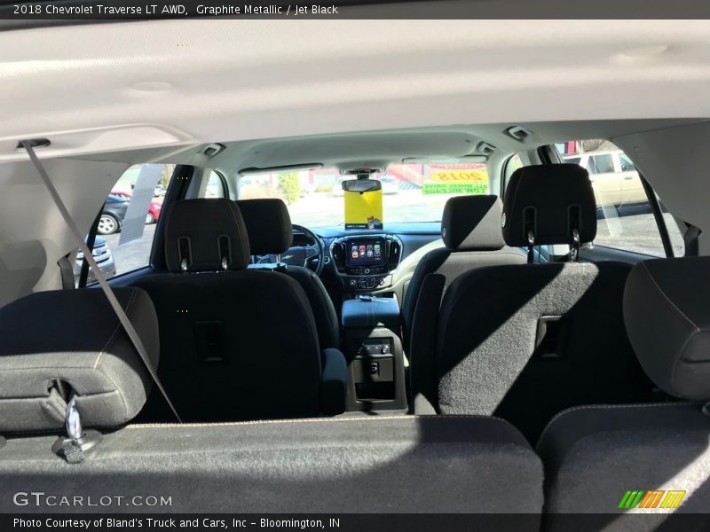 Graphite Metallic / Jet Black 2018 Chevrolet Traverse LT AWD