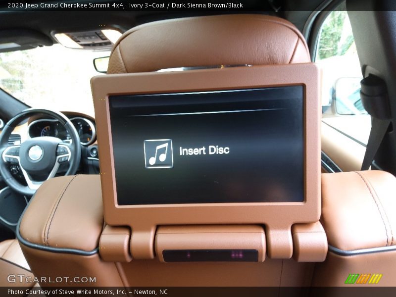 Ivory 3-Coat / Dark Sienna Brown/Black 2020 Jeep Grand Cherokee Summit 4x4