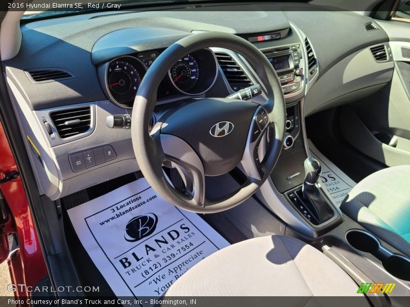 Red / Gray 2016 Hyundai Elantra SE