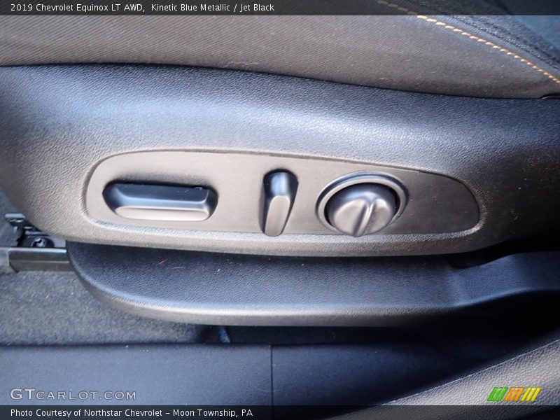 Kinetic Blue Metallic / Jet Black 2019 Chevrolet Equinox LT AWD