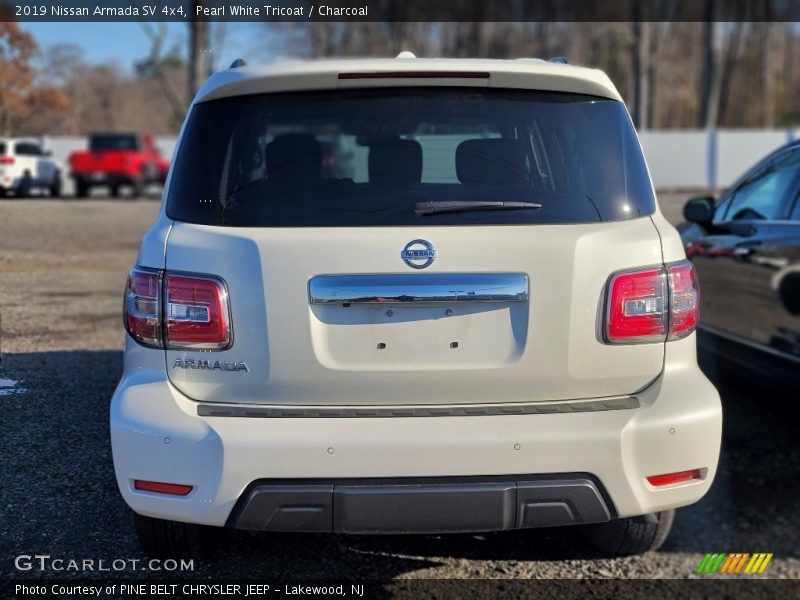 Pearl White Tricoat / Charcoal 2019 Nissan Armada SV 4x4