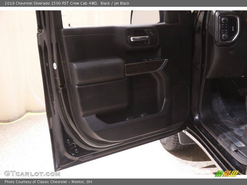 Black / Jet Black 2019 Chevrolet Silverado 1500 RST Crew Cab 4WD