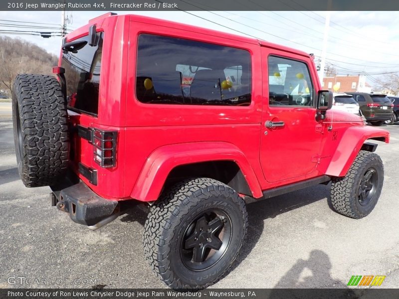 Firecracker Red / Black 2016 Jeep Wrangler Rubicon 4x4