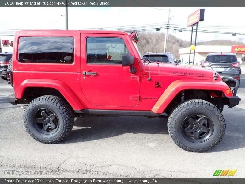 Firecracker Red / Black 2016 Jeep Wrangler Rubicon 4x4