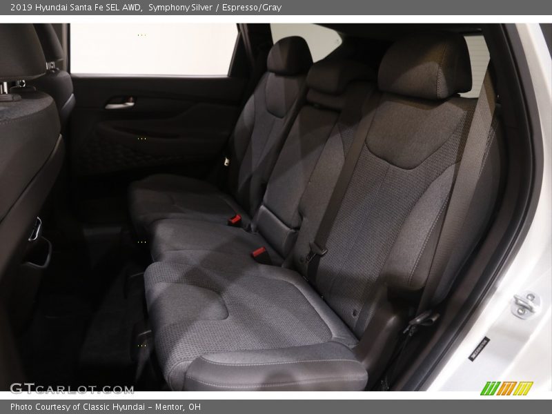 Symphony Silver / Espresso/Gray 2019 Hyundai Santa Fe SEL AWD