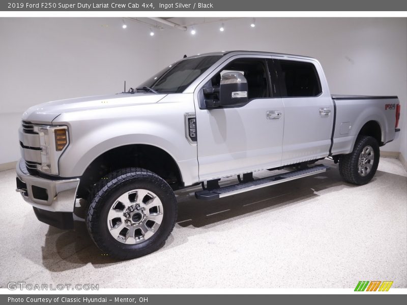 Ingot Silver / Black 2019 Ford F250 Super Duty Lariat Crew Cab 4x4
