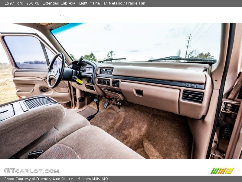 Dashboard of 1997 F250 XLT Extended Cab 4x4