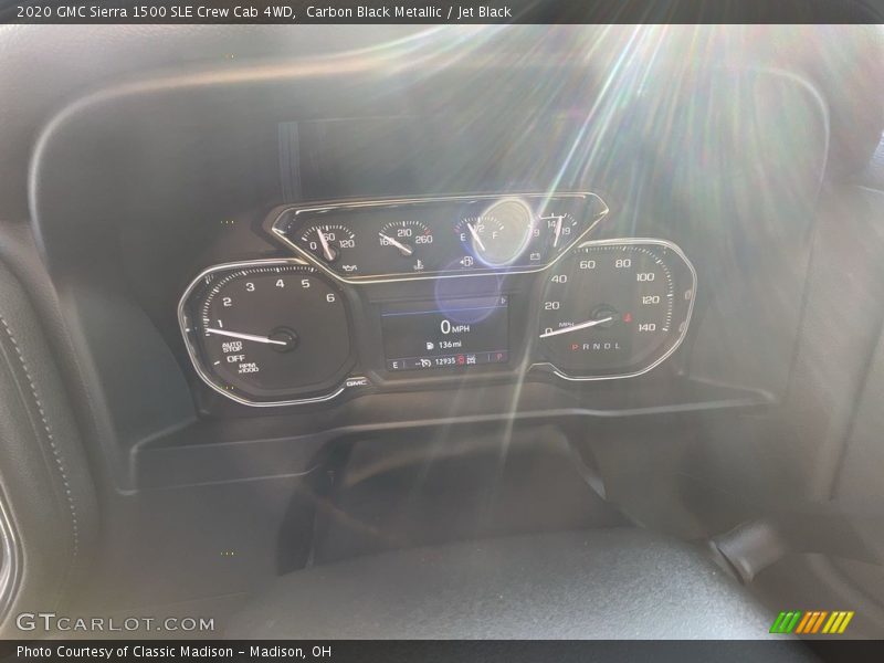 Carbon Black Metallic / Jet Black 2020 GMC Sierra 1500 SLE Crew Cab 4WD