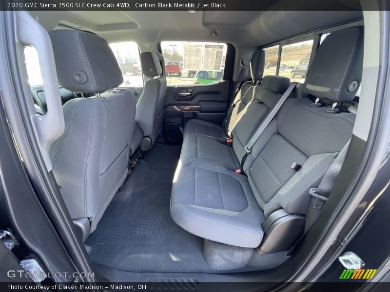 Carbon Black Metallic / Jet Black 2020 GMC Sierra 1500 SLE Crew Cab 4WD