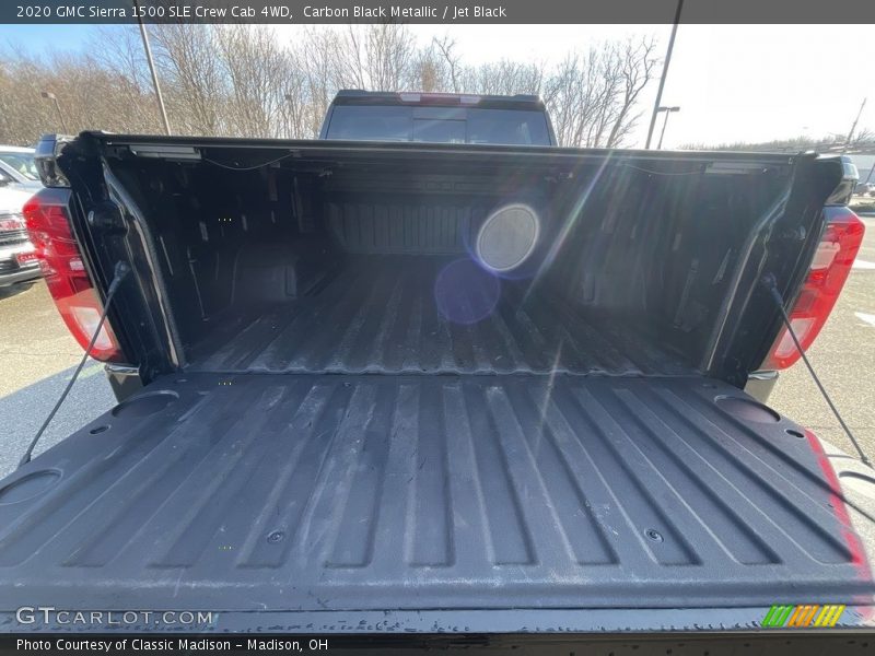 Carbon Black Metallic / Jet Black 2020 GMC Sierra 1500 SLE Crew Cab 4WD