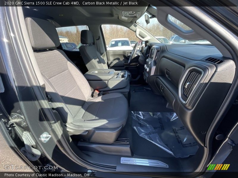 Carbon Black Metallic / Jet Black 2020 GMC Sierra 1500 SLE Crew Cab 4WD